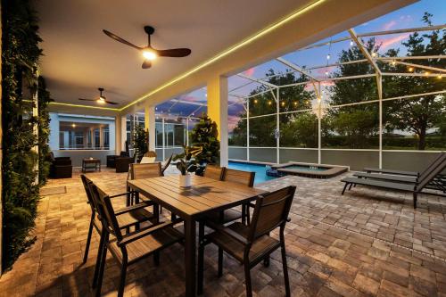 Upstay 9BR Villa w Pool & Cinema - Epic Universe photo 3
