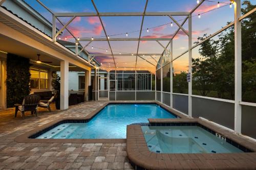 Upstay 9BR Villa w Pool & Cinema - Epic Universe photo 55