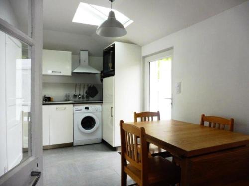 Photo de la galerie de l'établissement Résidence Lam-63-saint Marc Sur Mer - SAINT MARC SUR MER Petite maison 4 personnes MAE-6011, à Géraud