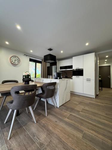 Gallery image of Bel Appartement 4 personnes - Grande Terrasse in Voglans