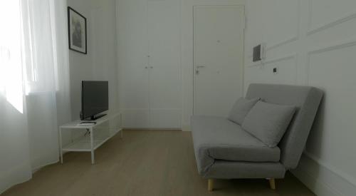 Lion Suite