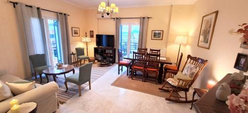 Garitsa Bay Apartment