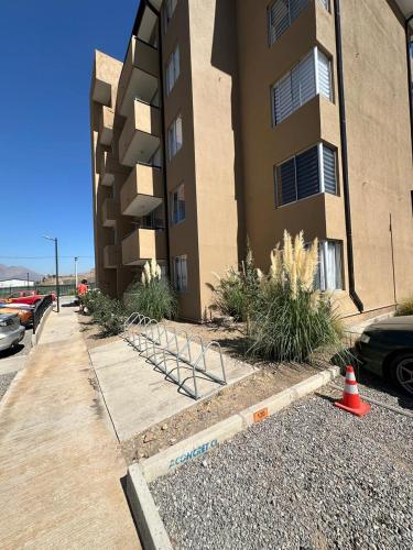 El edificio en el que está el departamento