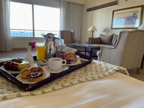 Mad på resortet eller i nærheden