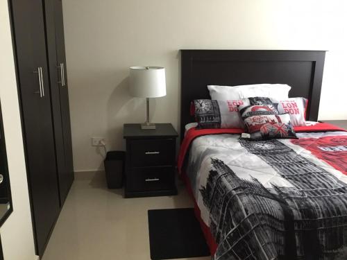 Postel nebo postele na pokoji v ubytování Comfortable Durango Apartment