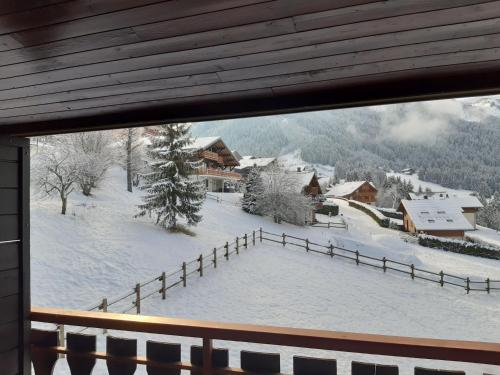 Studio Mezzanine 4 Pers, Parking, Près Centre Châtel