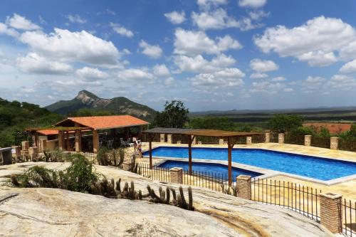 Πισίνα στο ή κοντά στο Fazenda Hotel Pedra dos Ventos