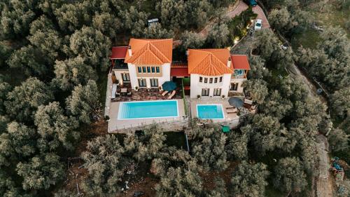 PELIONBLUE VILLAs