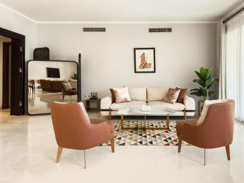 Sunny Cairo City Center l Serviced l Golf l Pool l Gym l 2