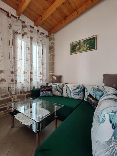 Traditional house in the centre of Kymi