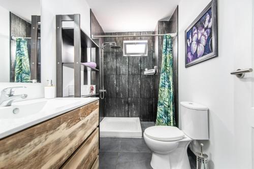 Un baño de Bright