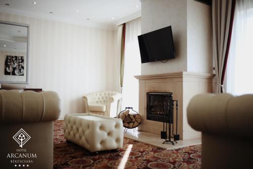 Arcanum Hotelにあるテレビまたはエンターテインメントセンター