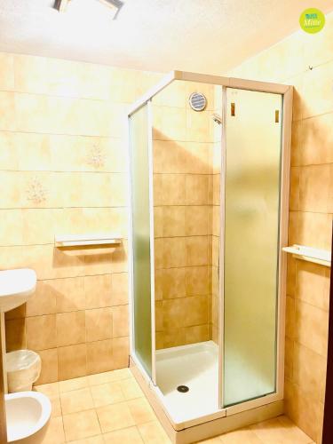 Salle de bains dans l'établissement Sleep In Venzone Mitte
