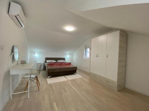 Φωτογραφία από το άλμπουμ του Apartments Marina σε Becici