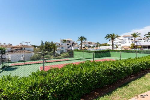 Elviria del Sol photo 21