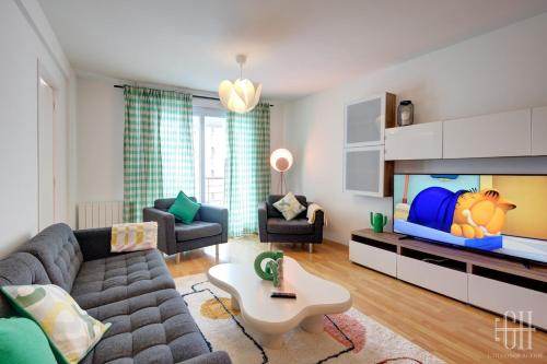 Grand appartement hyper centre,4 chambres, parking