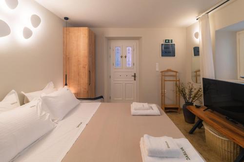 Studio Medusa Venetian Studio in Corfu Old Town