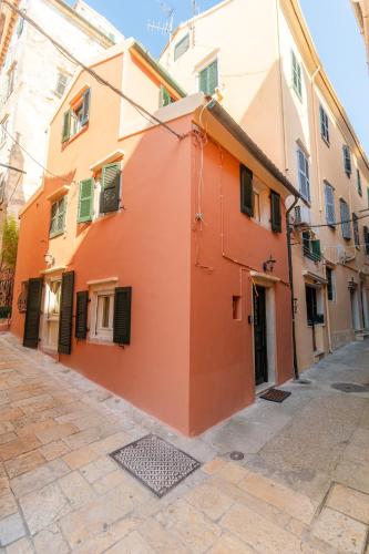 Studio Medusa Venetian Studio in Corfu Old Town