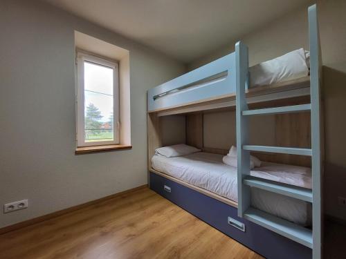 Photo de la galerie de l'établissement Apartamento Buenas Vistas en Osseja, à Osséja