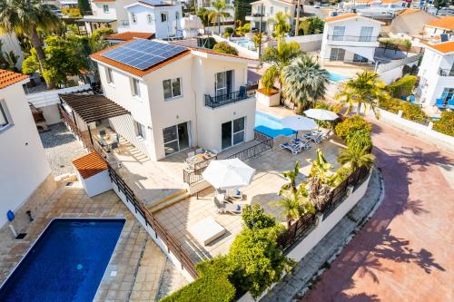 Villa Harma Blu by Ezoria Villas