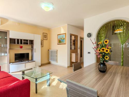 Η κουζίνα ή μικρή κουζίνα στο Apartment Claudia by Interhome