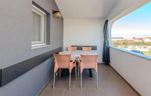 Nice Apartment In Vir With Wifi