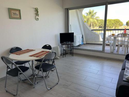Studio 2 couchages à Port Camargue, vue mer