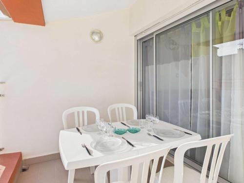 Appartement 2 pièces proche plage avec parking à Grau d'Agde - FR-1-423-317