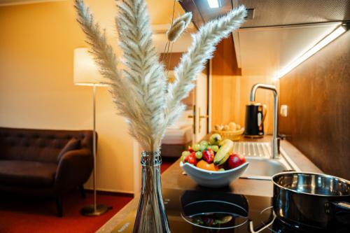 Кухня или мини-кухня в Hotel Ostseeland
