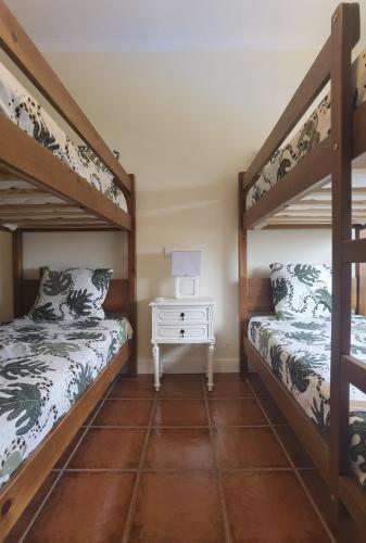 Lagos beach apartment for 8