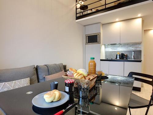Nestor&Jeeves - VOGUE BEACH - Central - Near Beach