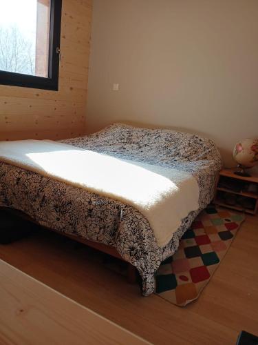 Photo de la galerie de l'établissement Magnifique chalet niché entre Lac & Montagne, à Allemont