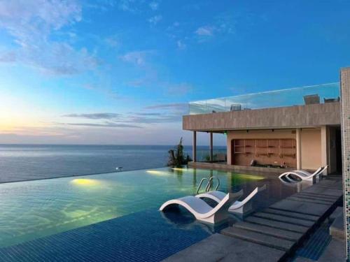 Imagen de la galería de B House - Toàn Quang Cảnh Biểm, en Ấp Nhơn Ðúc