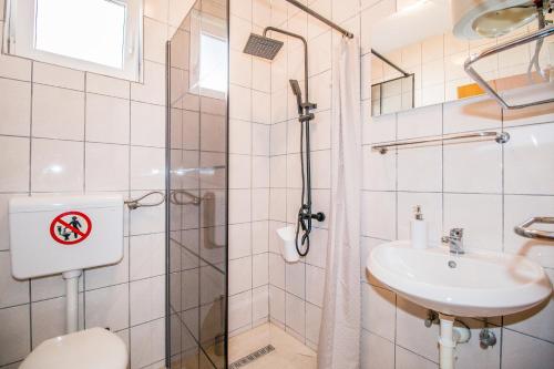 Ένα μπάνιο στο Dream House Rajic