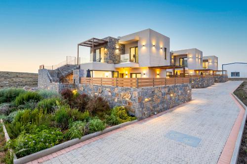 Stefi Villas - Deluxe Pool Bliss Retreats