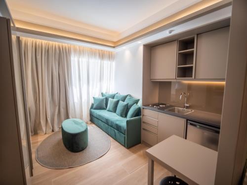 Millennial Apartments Trikoupi
