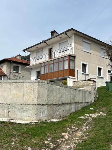 Gallery image of Къща за гости "Домът на Краси" in Yagodina