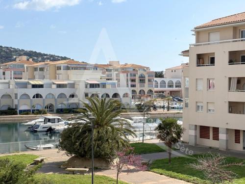 Qartier Villeroy vue sur canal a proximite des plages, piscine, bus avec stationnement