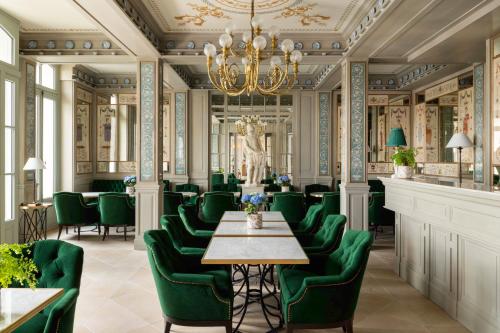 Hotel Du Quai Voltaire photo 19