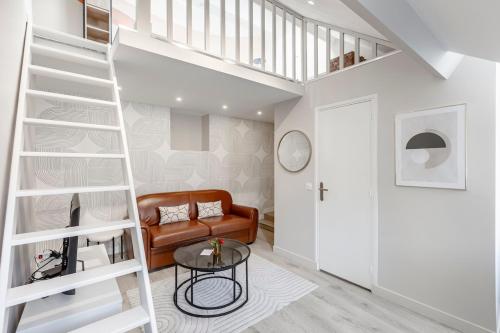 A43 Republic # 1BedRoom # Marais # Paris03 # AC