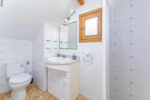 Beautiful villa near Pollensa by Renthousing
