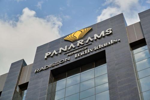 Сертификат, награда, вывеска или другой документ, выставленный в Panarams Tashkent Hotel, a member of Radisson Individuals