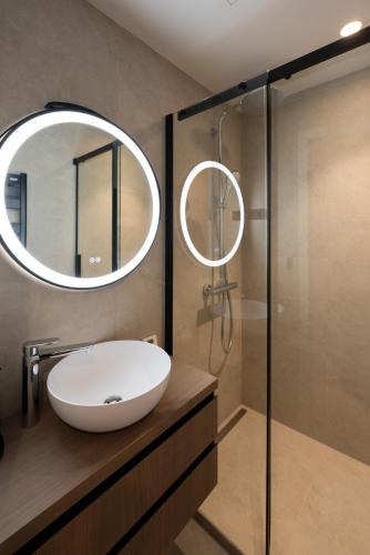 2BR Apt with AC - ideal nest for families