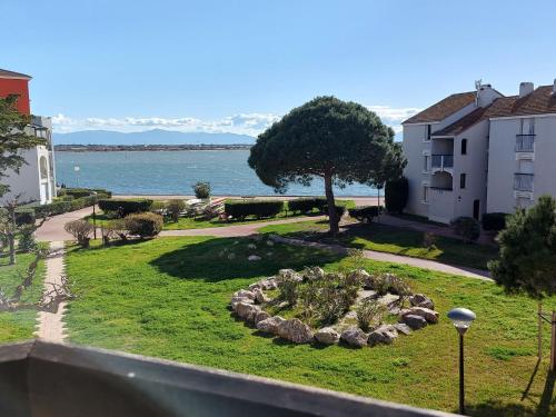 Apartment Dominica-2 by Interhome