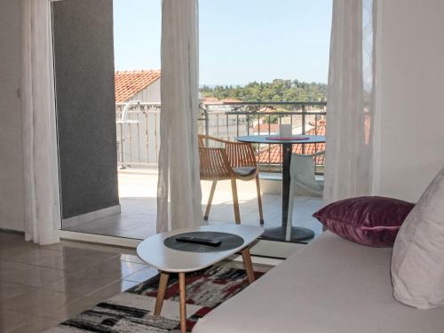 Apartment Villa Silvia-3 by Interhome