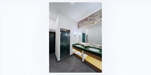 Casa Haus Hotel Puebla Centro Históricoにあるキッチンまたは簡易キッチン