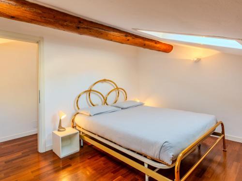 Postel nebo postele na pokoji v ubytování Apartment Ceresa by Interhome