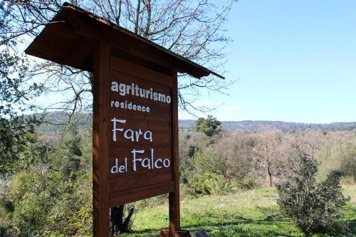a sign that says agriculation resistance feria del falco at Agriturismo Fara del Falco in Vieste
