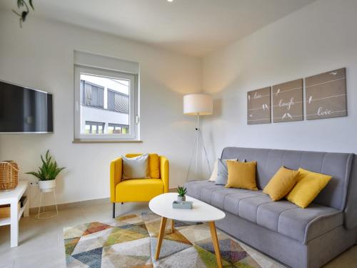 Apartment Lori by Interhome