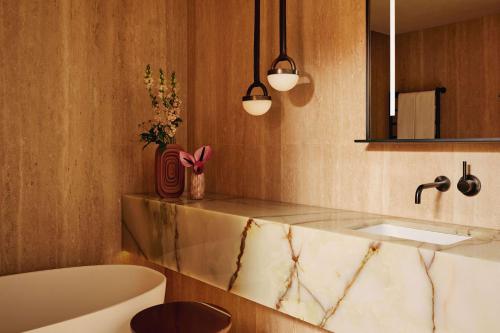 Imagen de la galería de The Emory, Maybourne, en Londres